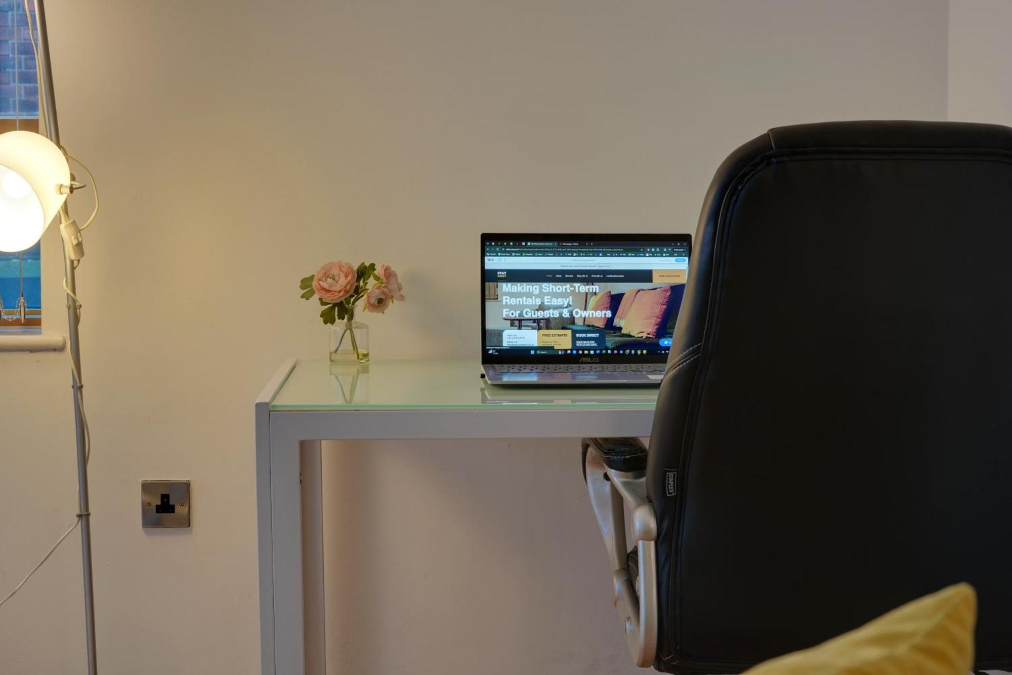 Stylish 2 Bed Apt 18 - City Centre, Free Parking, Espresso Machine & Netflix - Hosted By Stay Host Save Шефилд Экстерьер фото
