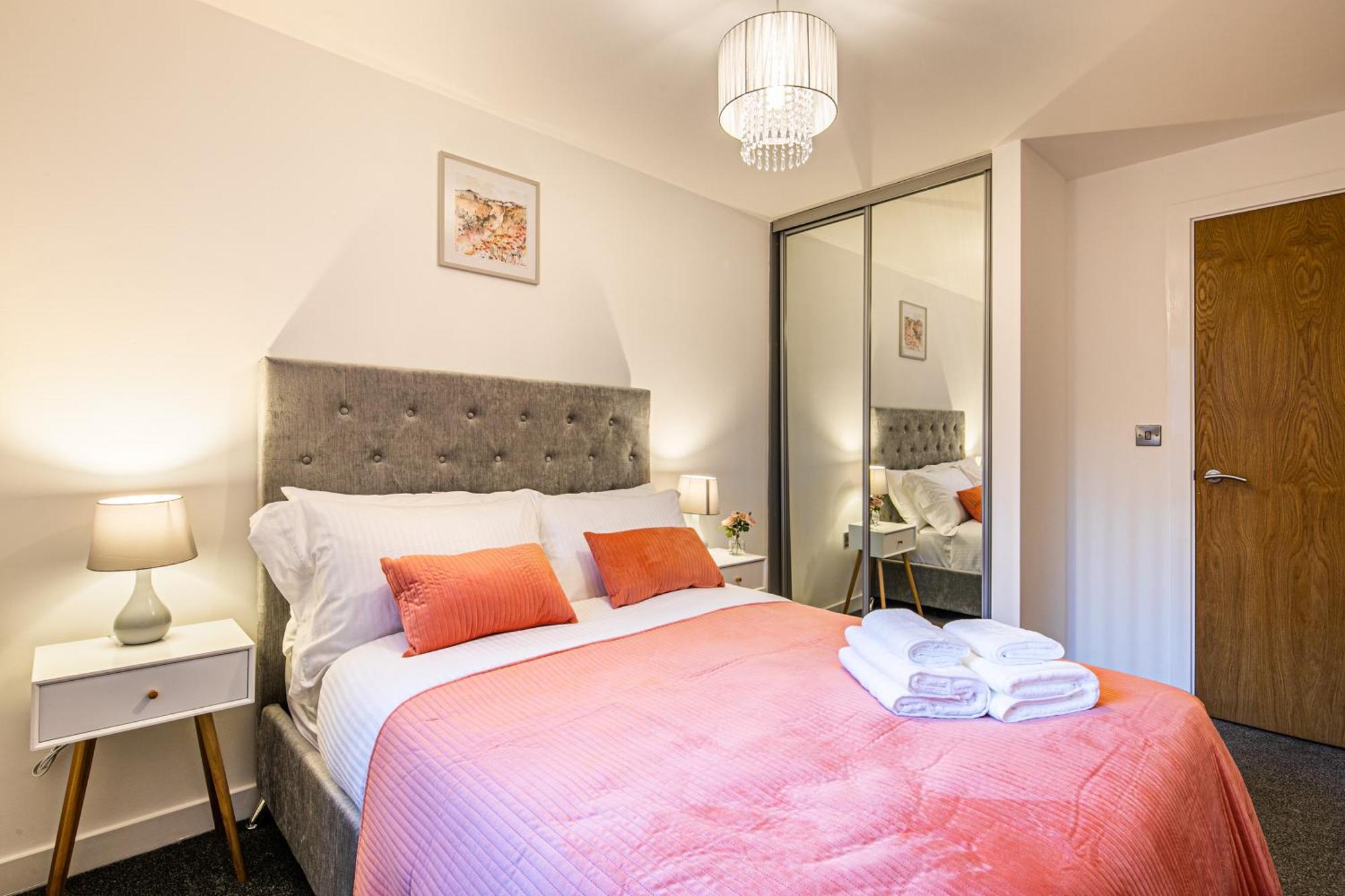 Stylish 2 Bed Apt 18 - City Centre, Free Parking, Espresso Machine & Netflix - Hosted By Stay Host Save Шефилд Экстерьер фото