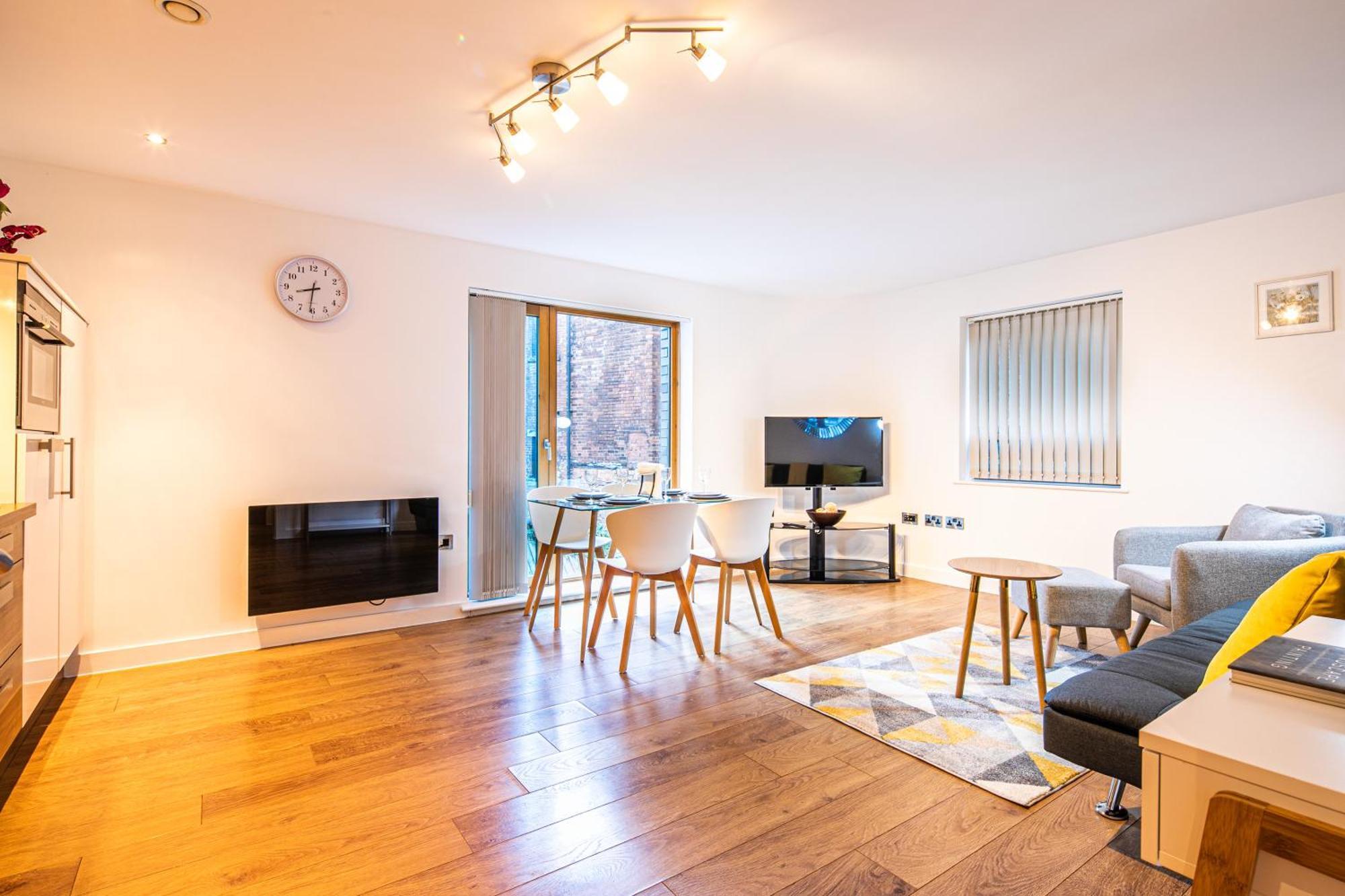 Stylish 2 Bed Apt 18 - City Centre, Free Parking, Espresso Machine & Netflix - Hosted By Stay Host Save Шефилд Экстерьер фото
