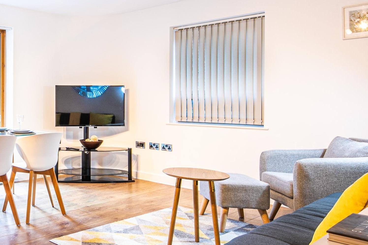 Stylish 2 Bed Apt 18 - City Centre, Free Parking, Espresso Machine & Netflix - Hosted By Stay Host Save Шефилд Экстерьер фото
